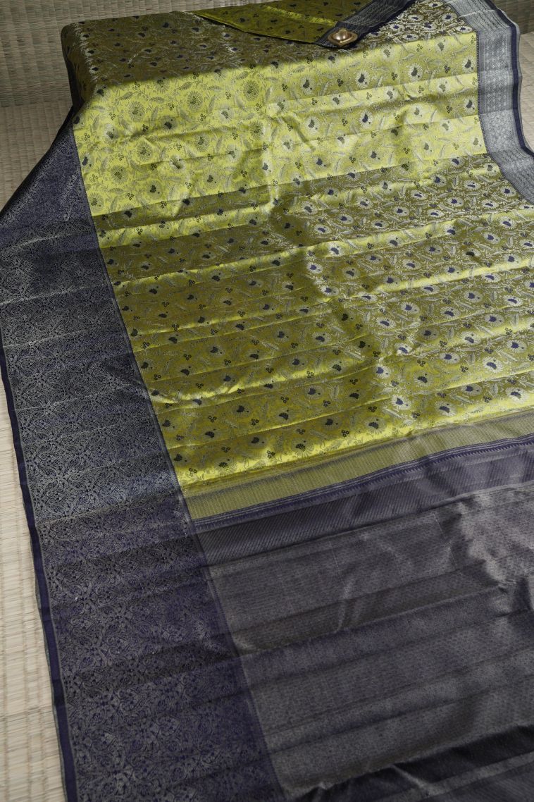 Green Kanchipuram Silk Sarees with Gold Zari Floral Patterns view 2