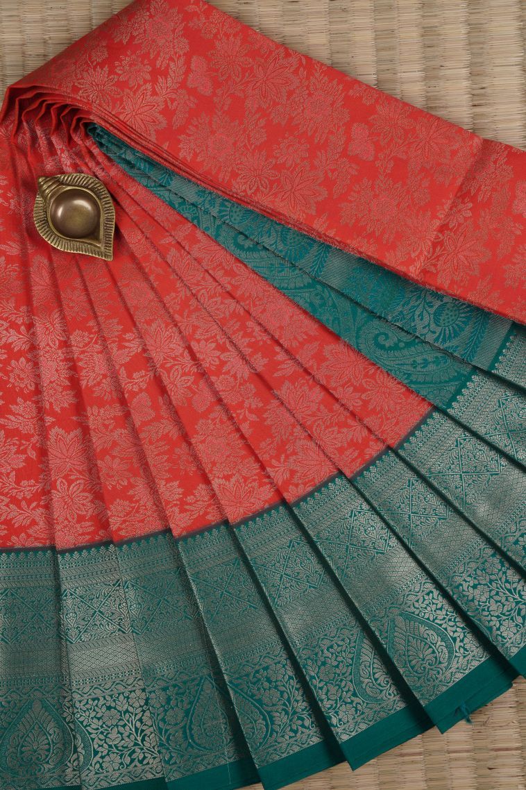 Pink Visiri Madippu Silk Sarees with Silver Zari Floral Patterns view 1