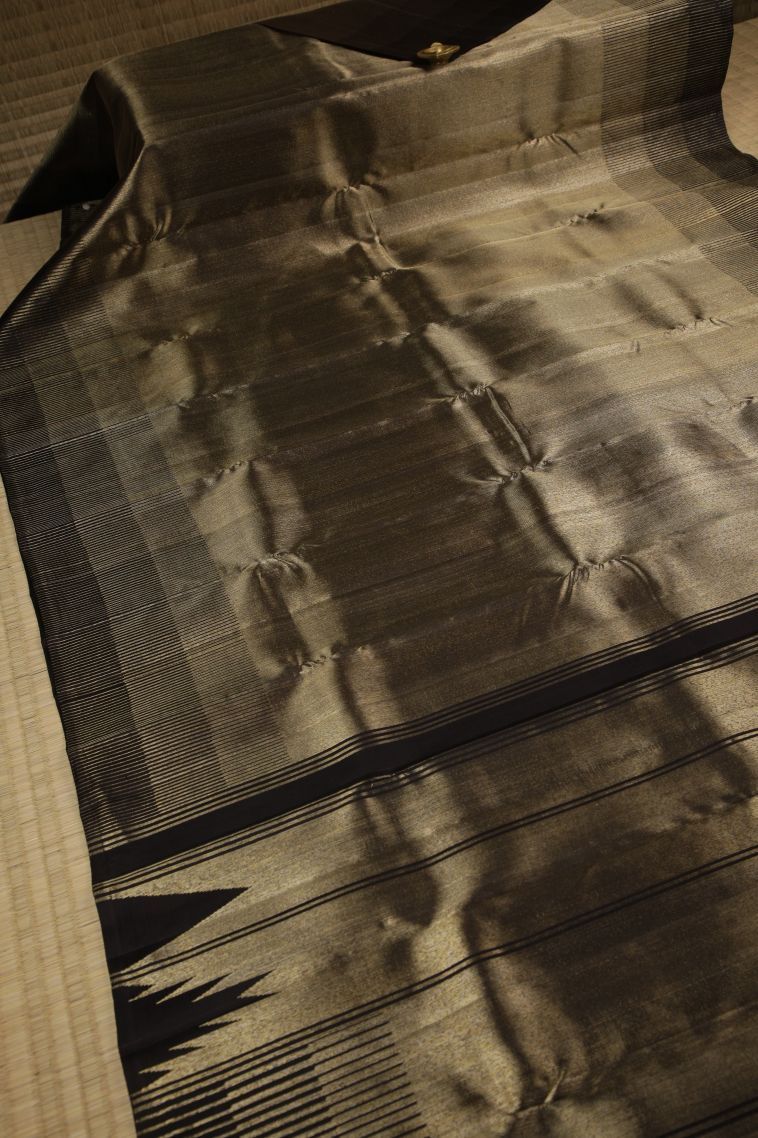 Purple Kanchipuram Silk Sarees with Gold Zari Plain view 2