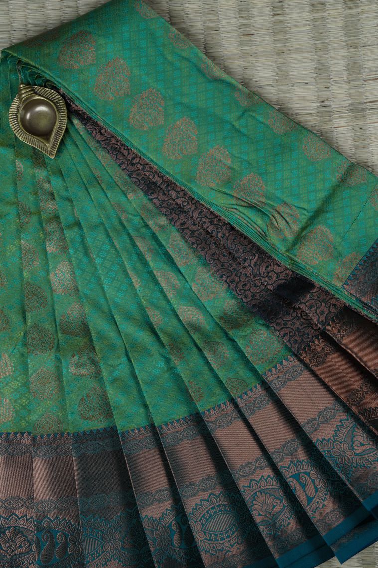 Green Visiri Madippu Silk Sarees with Copper Zari Buttis (small Dots Or Motifs) view 1
