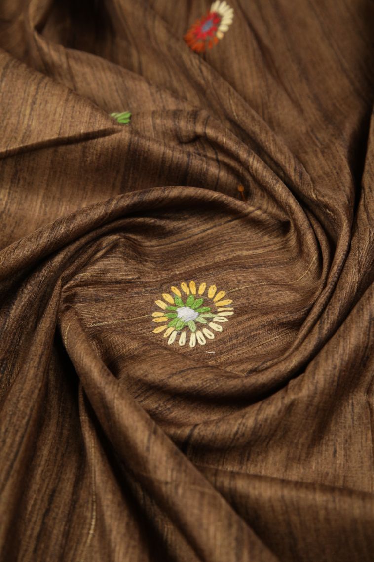 Tortilla Brown Jute Sarees with Without Zari Zari Buttis (small Dots Or Motifs) view 4