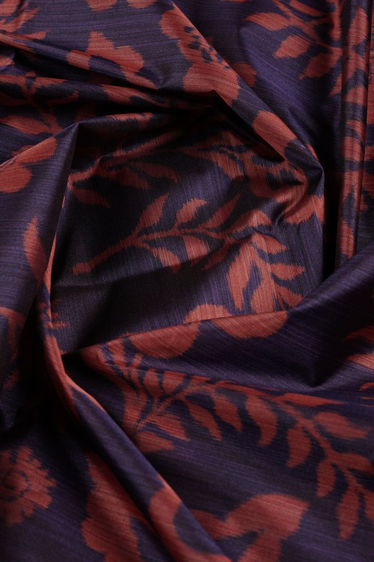 Plum Purple Soft Silk Sarees with Without Zari Zari Floral Patterns view 4