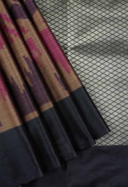 Cantaloupe Orange Soft Silk Sarees with Without Zari Zari Floral Patterns