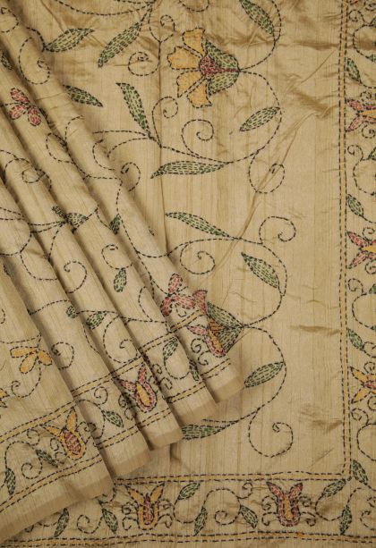 Cream White Tussar Silk Saree with Without Zari Zari Floral Patterns