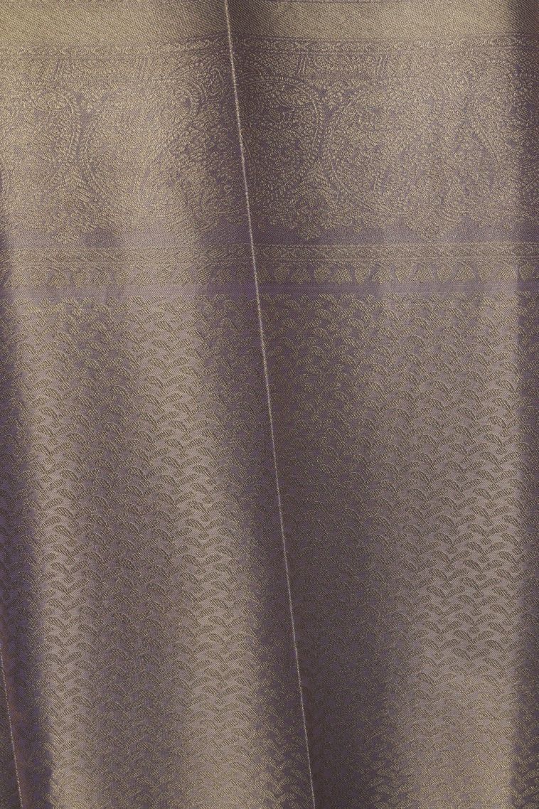 Red Visiri Madippu Silk Sarees with Gold Zari Floral Patterns view 3