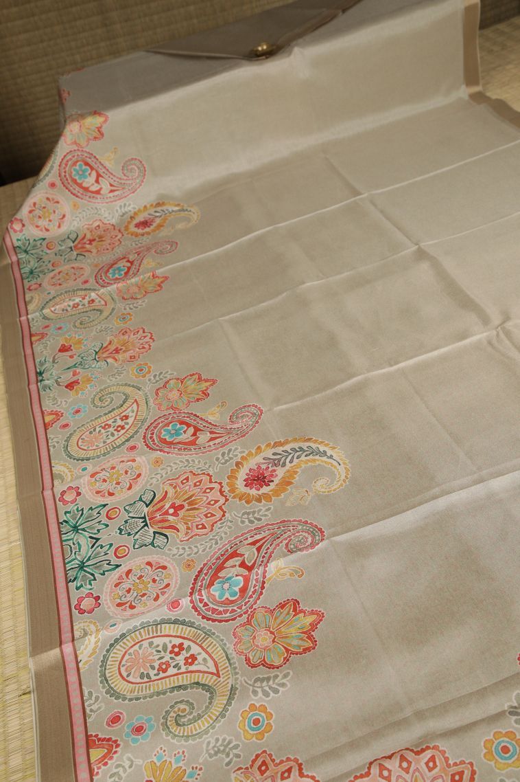 Linen White Tussar Saree with Without Zari Zari Plain view 2