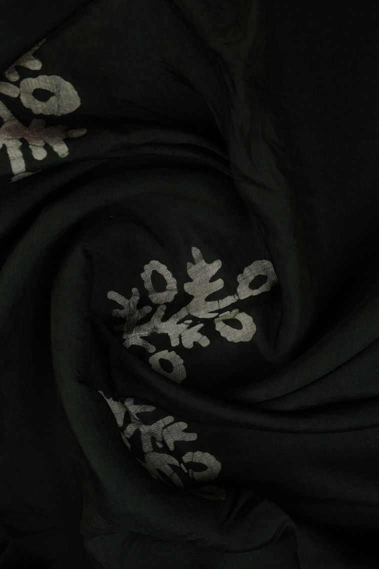 Rock Black Chanderi Cotton Sarees with Without Zari Zari Floral Patterns view 4