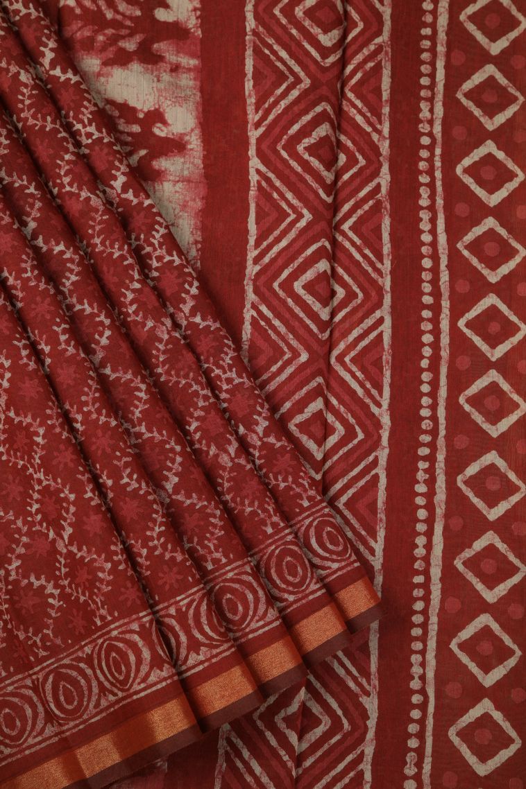 Apple Red Chanderi Cotton Sarees with Without Zari Zari Geometric Shapes view 1
