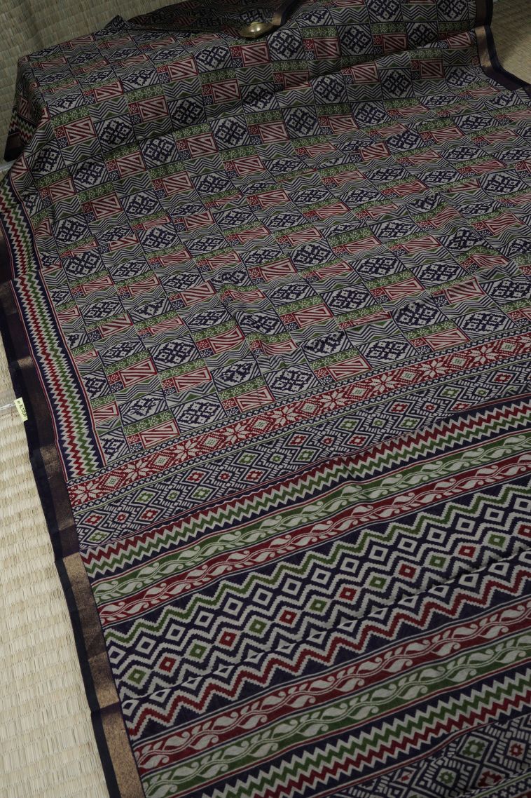 Berry Blue Chanderi Cotton Sarees with Without Zari Zari Floral Patterns view 2