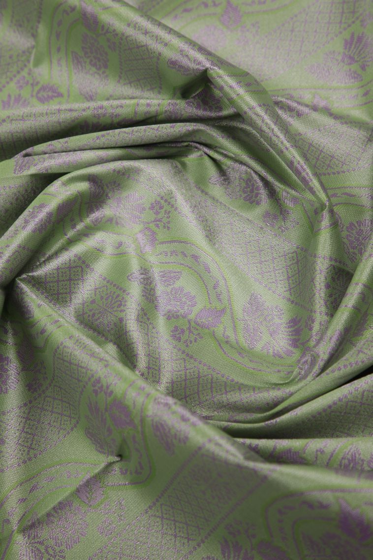 Pistachio Green Visiri Madippu Silk Sarees with Silver Zari Floral Patterns view 4