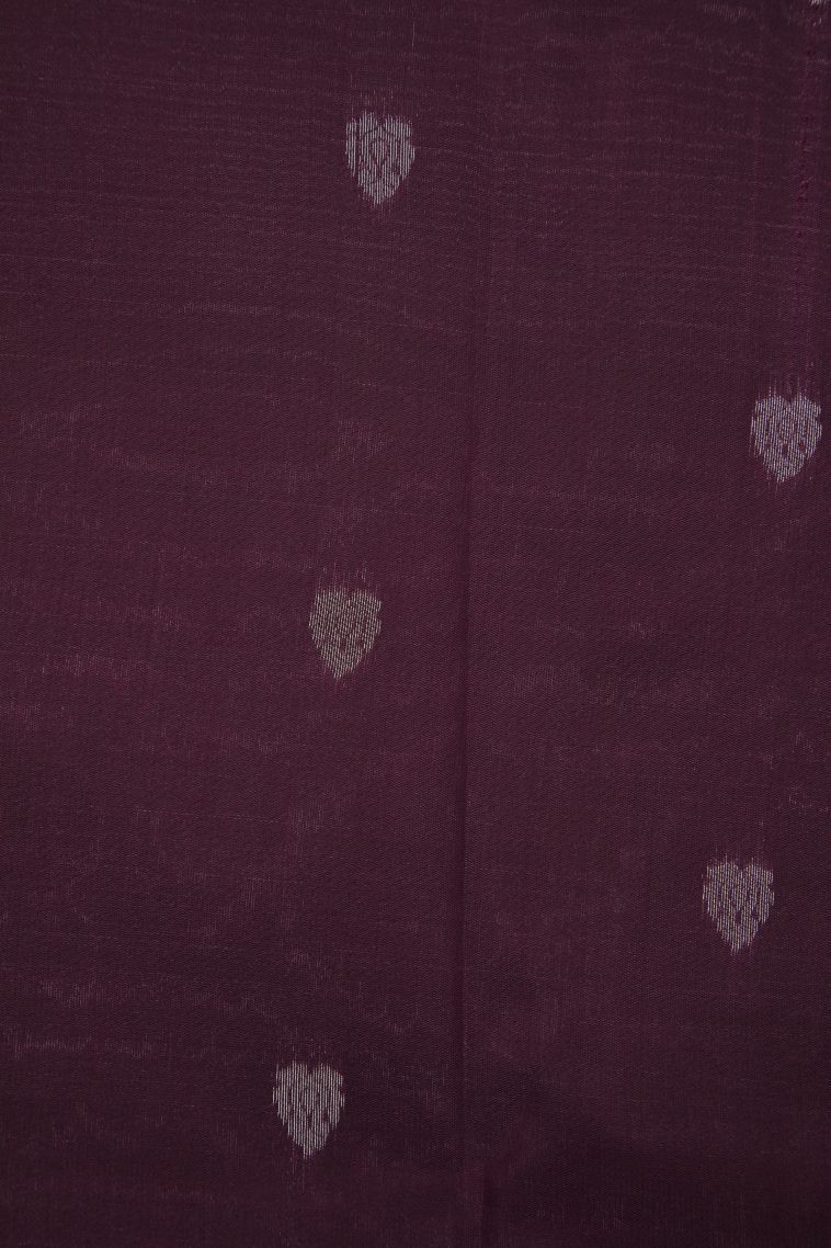 Cantaloupe Orange Visiri Madippu Silk Sarees with Silver Zari Floral Patterns view 3