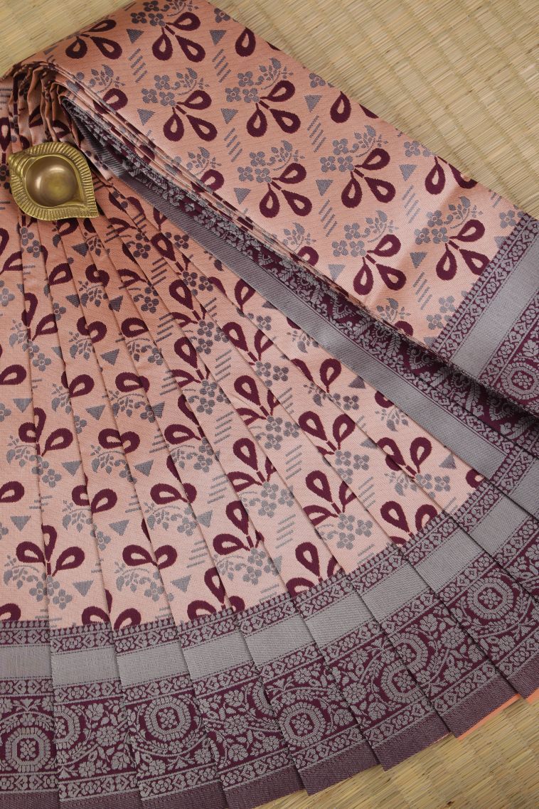 Cantaloupe Orange Visiri Madippu Silk Sarees with Silver Zari Floral Patterns view 1