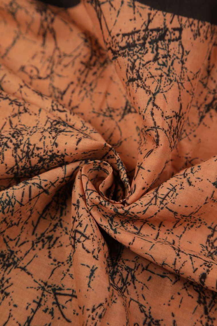 Carrot Orange Cotton Sarees with Without Zari Zari Floral Patterns view 4