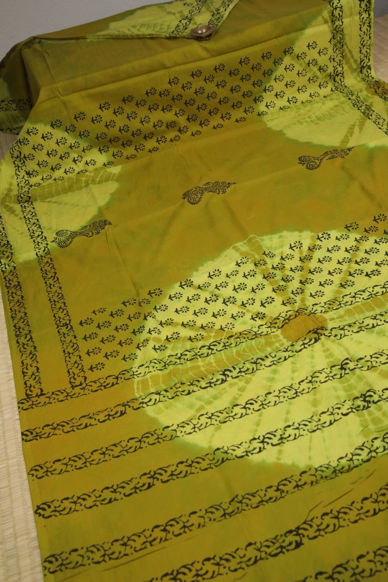 Fawn Yellow Cotton Sarees with Without Zari Zari Floral Patterns view 2