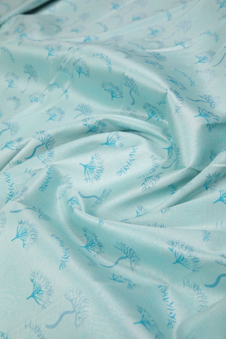 Sky Blue Visiri Madippu Silk Sarees with Silver Zari Floral Patterns view 4