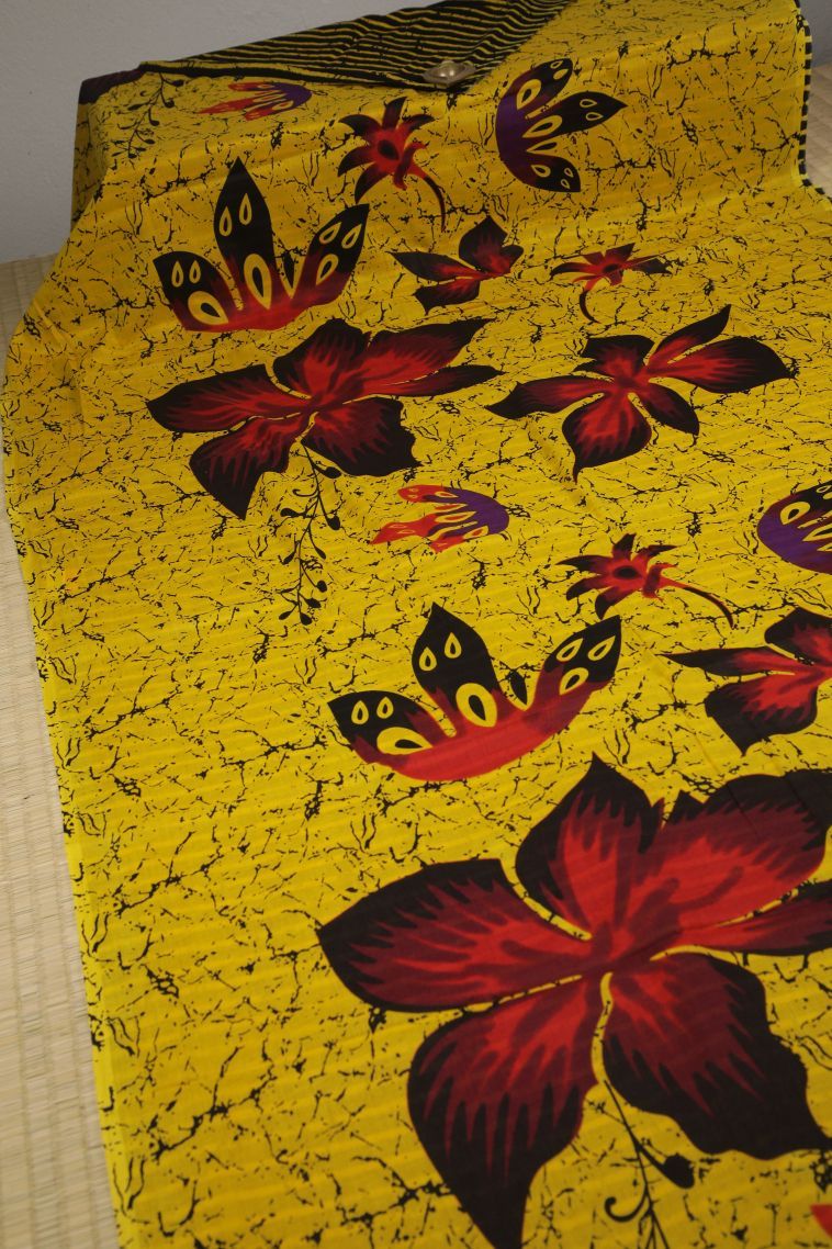 Lemon Yellow Cotton Sarees with Without Zari Zari Floral Patterns view 2