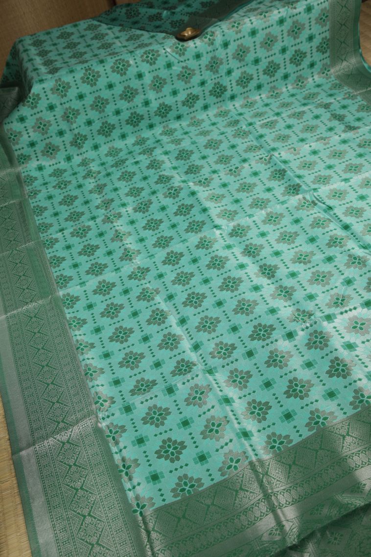 Pistachio Green Apoorva Silk Sarees with Silver Zari Floral Patterns view 2