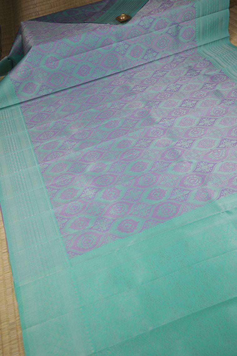 Indigo Blue Visiri Madippu Silk Sarees with Silver Zari Floral Patterns view 2