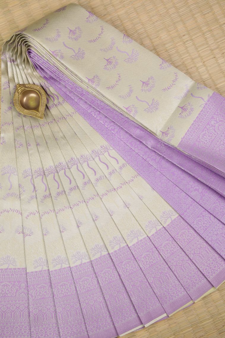 Cream White Visiri Madippu Silk Sarees with Silver Zari Floral Patterns view 1