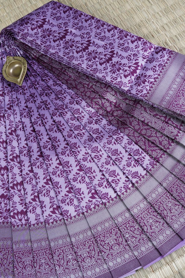 Amethyst Purple Visiri Madippu Silk Sarees with Silver Zari Floral Patterns view 1