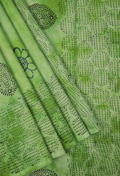 Lime Green Cotton Sarees with Without Zari Zari Floral Patterns