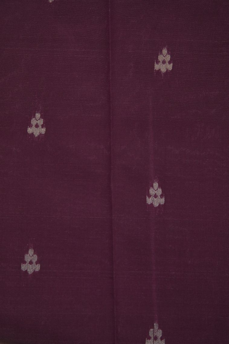 Iris Purple Visiri Madippu Silk Sarees with Silver Zari Floral Patterns view 3