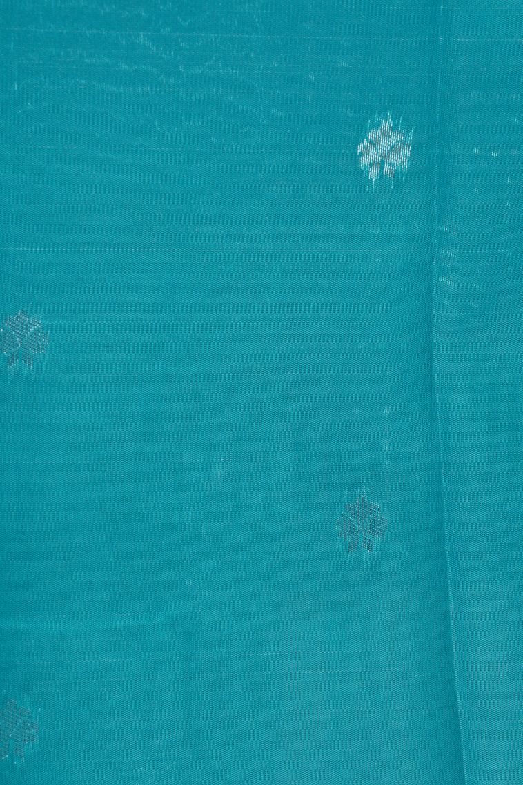 Crepe Pink Visiri Madippu Silk Sarees with Silver Zari Geometric Shapes view 3