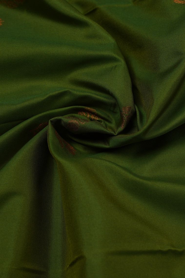 Juniper Green Visiri Madippu Silk Sarees with Gold Zari Buttis (small Dots Or Motifs) view 4