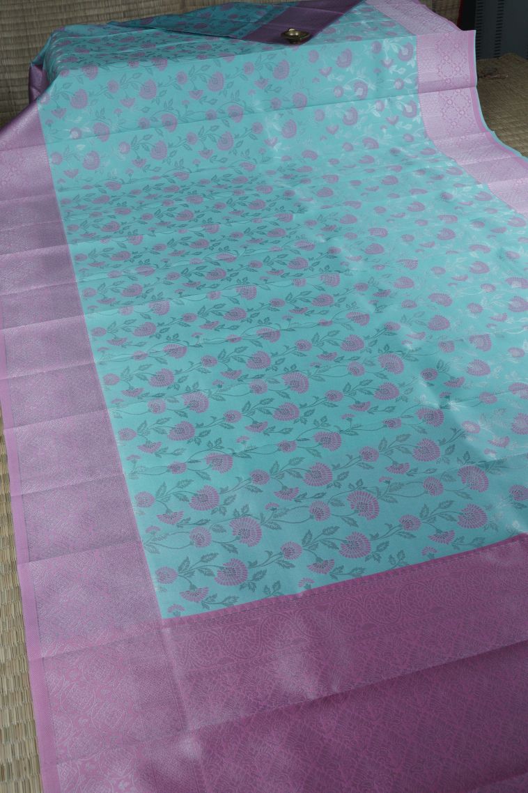 Arctic Blue Visiri Madippu Silk Sarees with Silver Zari Floral Patterns view 2