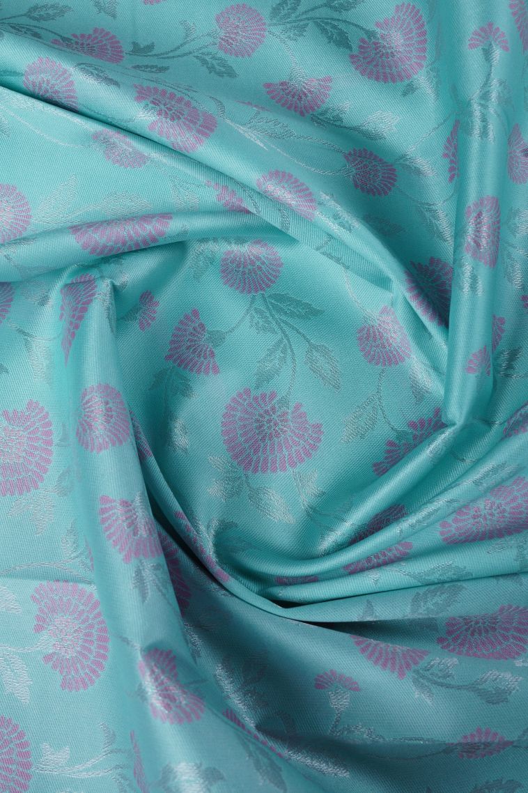 Arctic Blue Visiri Madippu Silk Sarees with Silver Zari Floral Patterns view 4