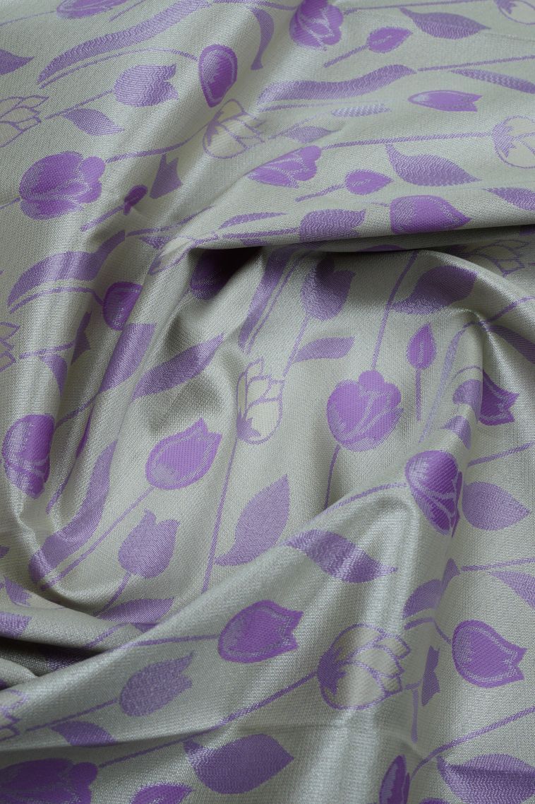 Cotton White Visiri Madippu Silk Sarees with Silver Zari Floral Patterns view 4