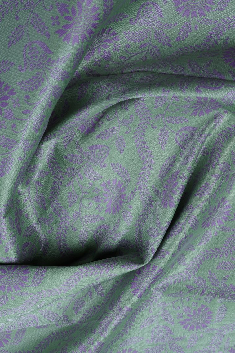 Pistachio Green Visiri Madippu Silk Sarees with Silver Zari Floral Patterns view 4