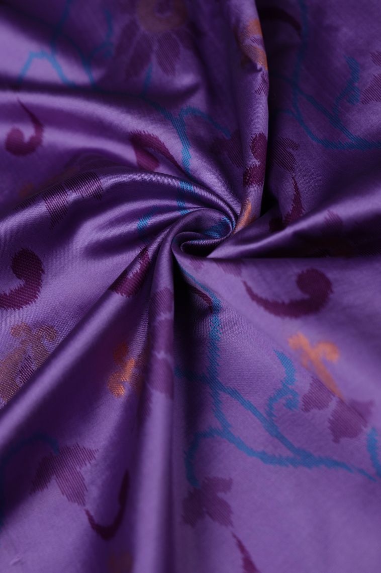 Lilac Purple Apoorva Silk Sarees with Copper Zari Floral Patterns view 4