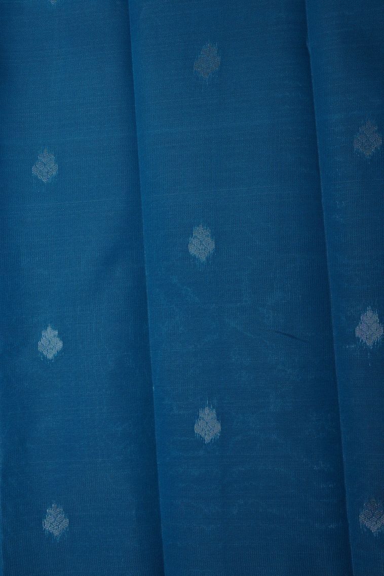 Arctic Blue Visiri Madippu Silk Sarees with Silver Zari Floral Patterns view 3