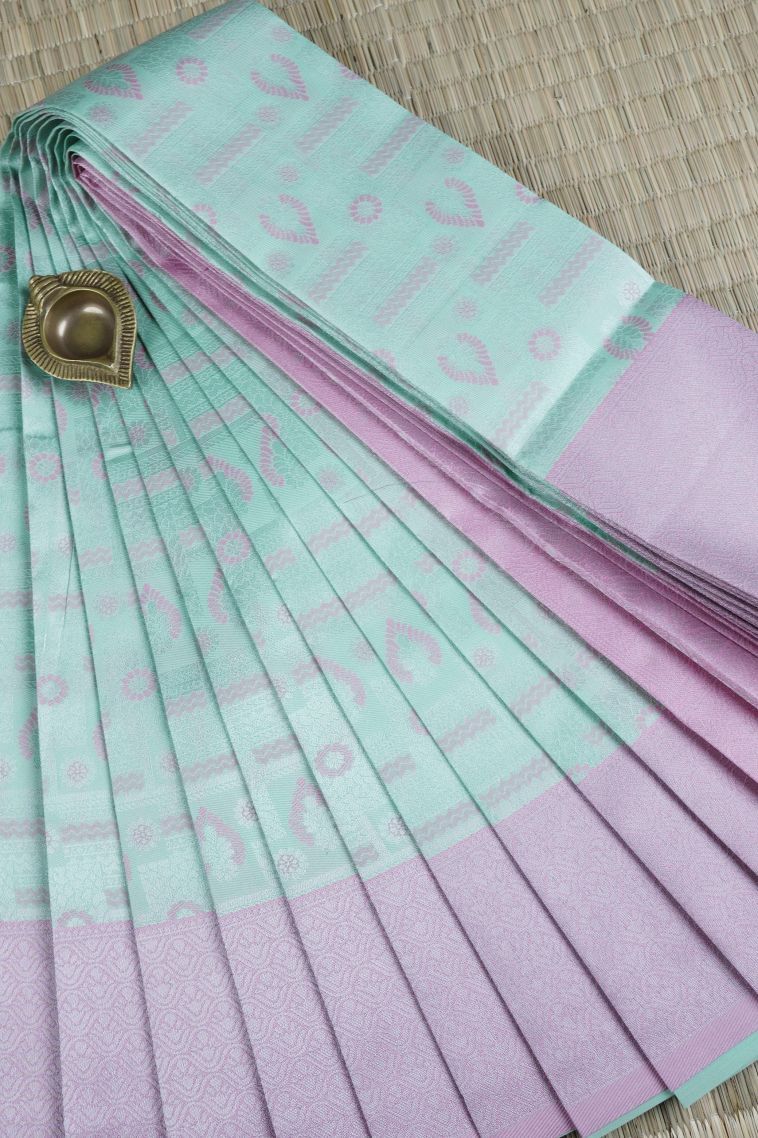 Arctic Blue Visiri Madippu Silk Sarees with Silver Zari Floral Patterns view 1