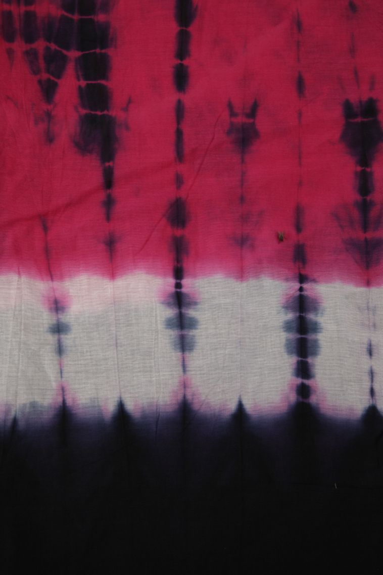 Rock Black Cotton Sarees with Without Zari Zari Geometric Shapes view 3