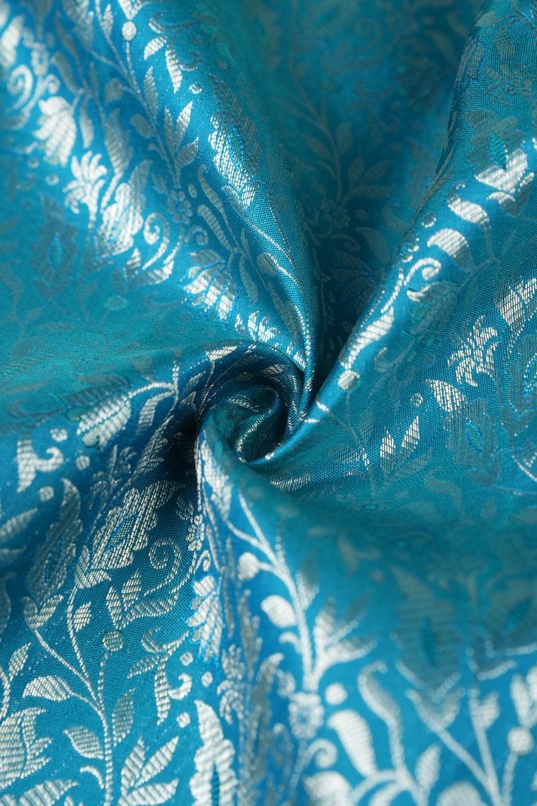 Cerulean Blue Kanchipuram Silk Sarees with Gold Zari Floral Patterns view 4