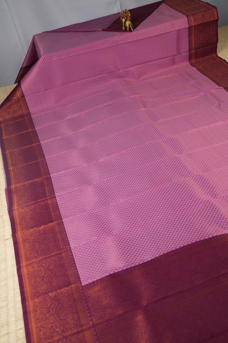 Lean Pink Visiri Madippu Silk Sarees with Copper Zari Floral Patterns view 2