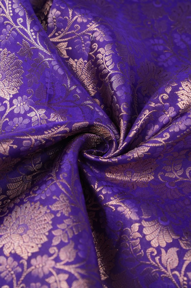 Magenta Purple Kanchipuram Silk Sarees with Copper Zari Floral Patterns view 4