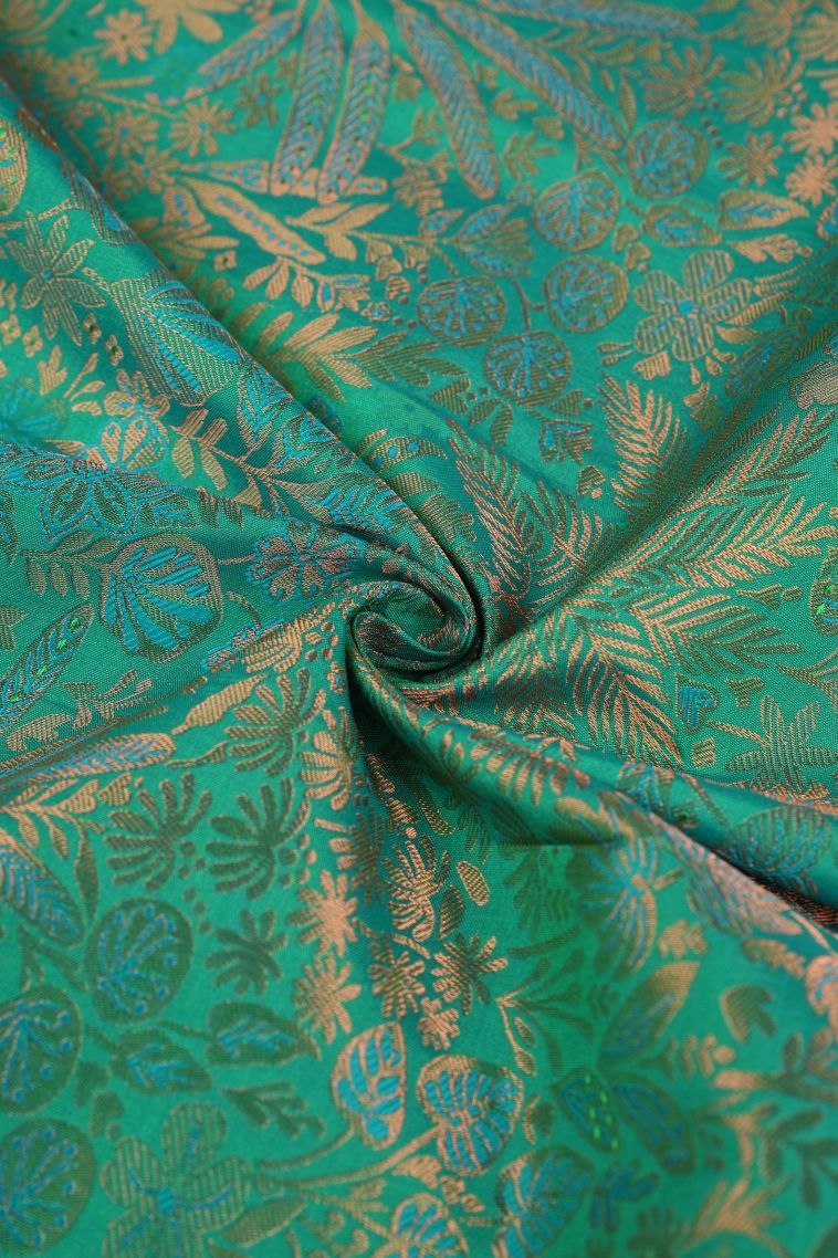 Ocean Blue Visiri Madippu Silk Sarees with Copper Zari Floral Patterns view 4