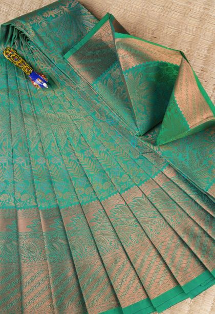 Ocean Blue Visiri Madippu Silk Sarees with Copper Zari Floral Patterns