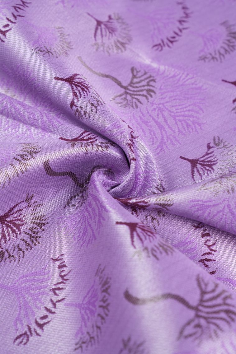 Lavender Purple Visiri Madippu Silk Sarees with Silver Zari Floral Patterns view 4