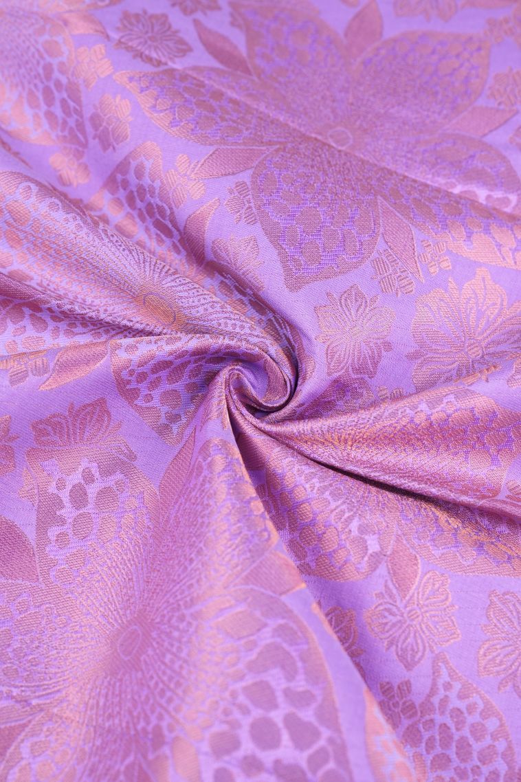 Lavender Purple Visiri Madippu Silk Sarees with Copper Zari Floral Patterns view 4