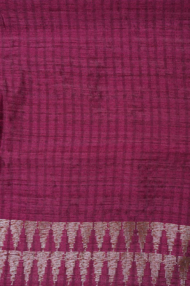 Magenta  Pink Jute Sarees with Copper Zari Buttis (small Dots Or Motifs) view 3