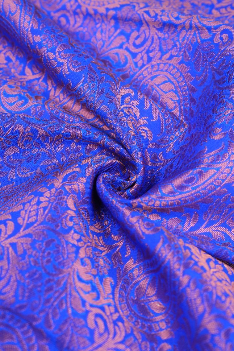 Cobalt Blue Visiri Madippu Silk Sarees with Copper Zari Floral Patterns view 4