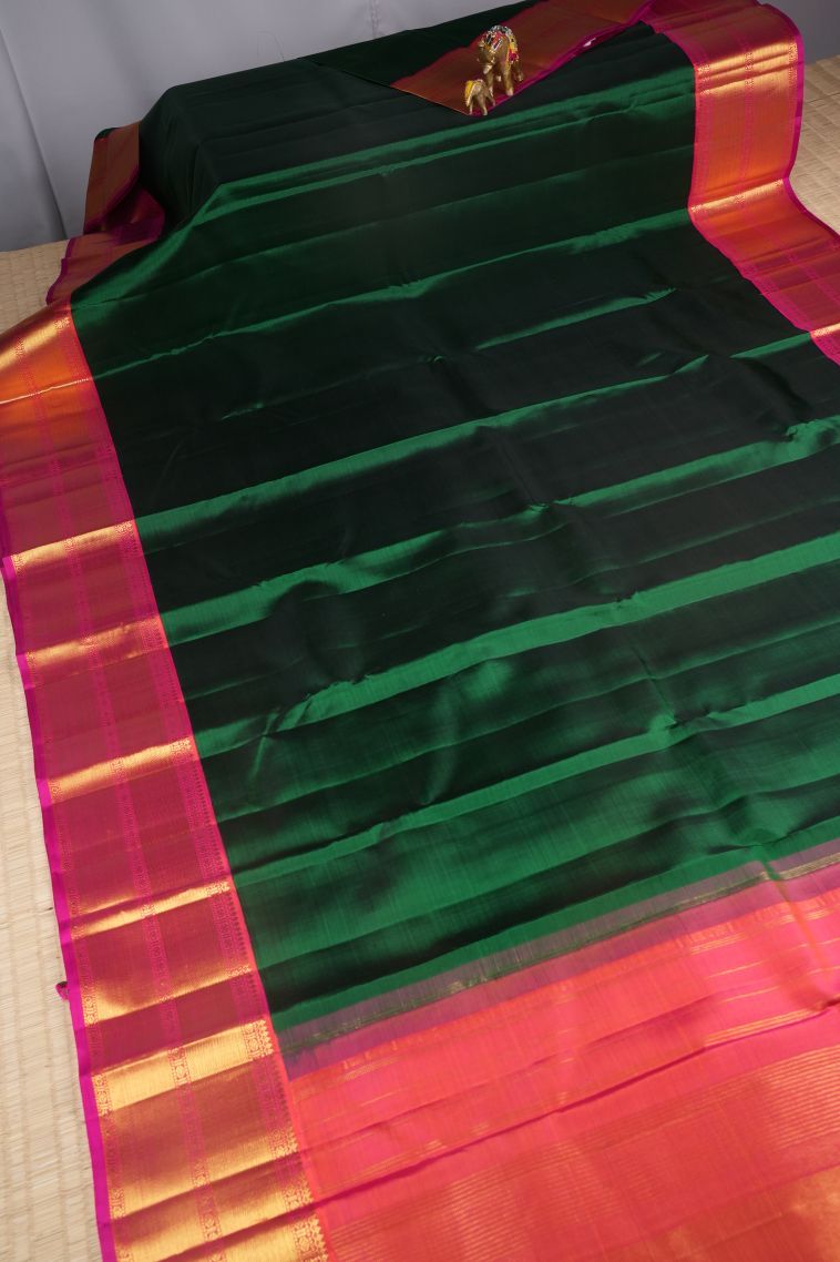 Bottle Green Kanchipuram Silk Sarees with Without Zari Zari Plain view 2