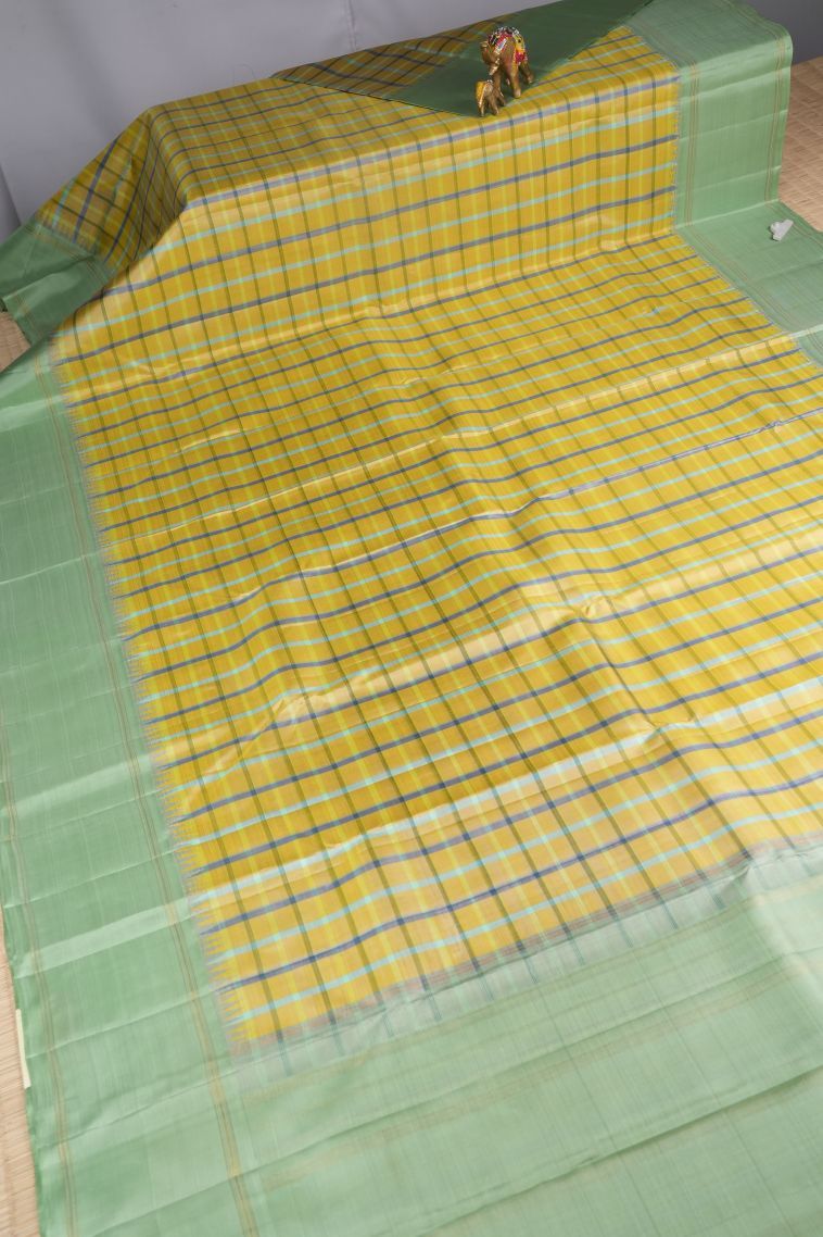 Gold Kanchipuram Silk Sarees with Without Zari Zari Checks view 2