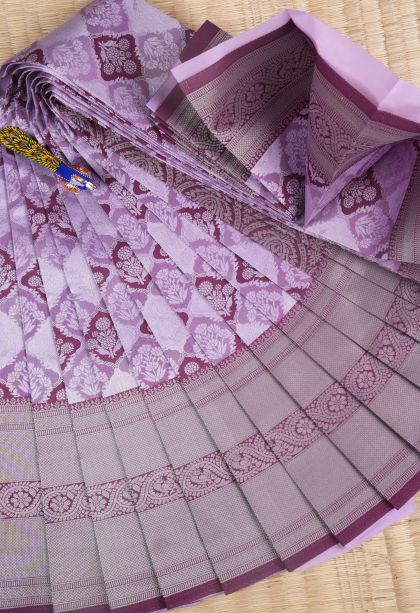 Lavender Purple Visiri Madippu Silk Sarees with Silver Zari Floral Patterns