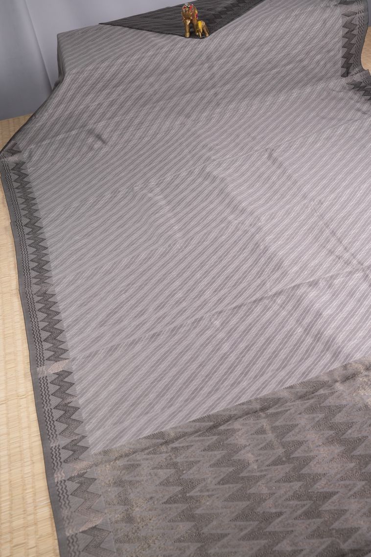 Heather Purple Tussar Saree with Without Zari Zari Stripes view 2