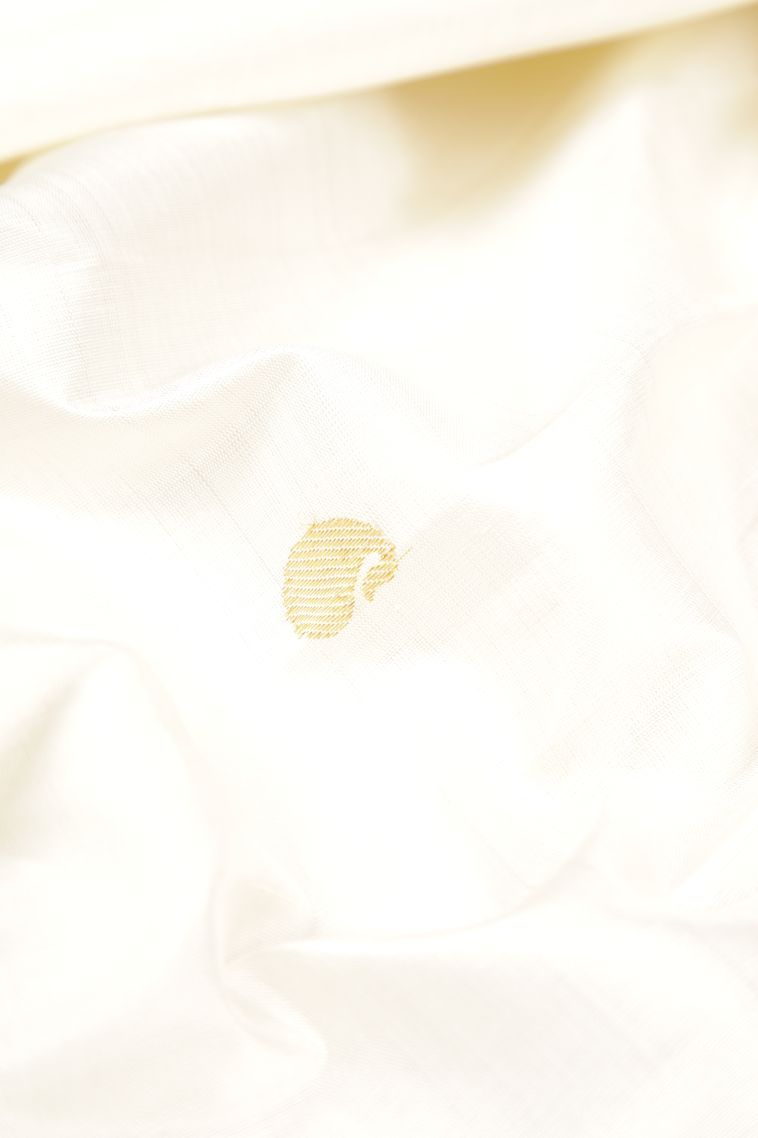 Daisy White Kanchipuram Silk Sarees with Gold Zari Buttis (small Dots Or Motifs) view 4